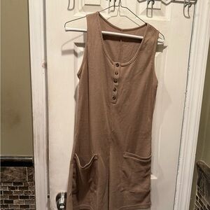 Sleeveless Tan Button-Front one piece romper short set with Pockets -S